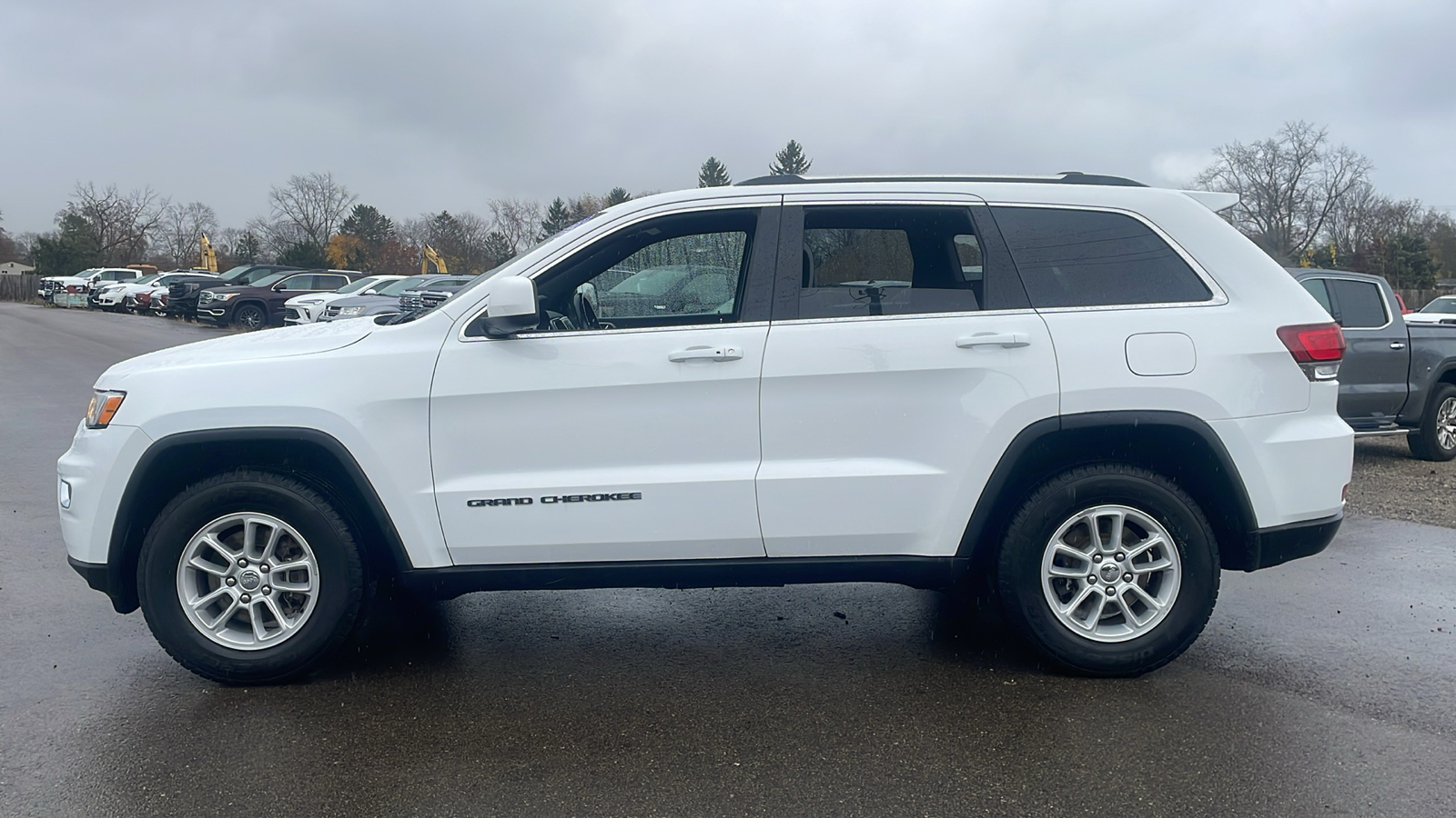 2020 Jeep Grand Cherokee Laredo E 6