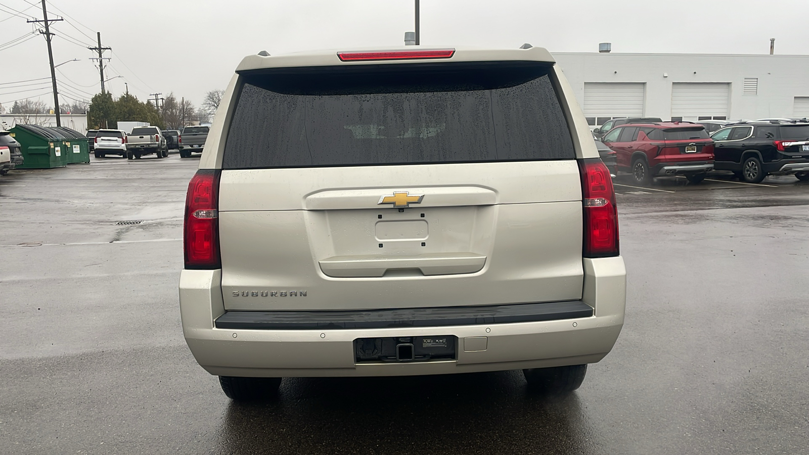 2017 Chevrolet Suburban LT 32