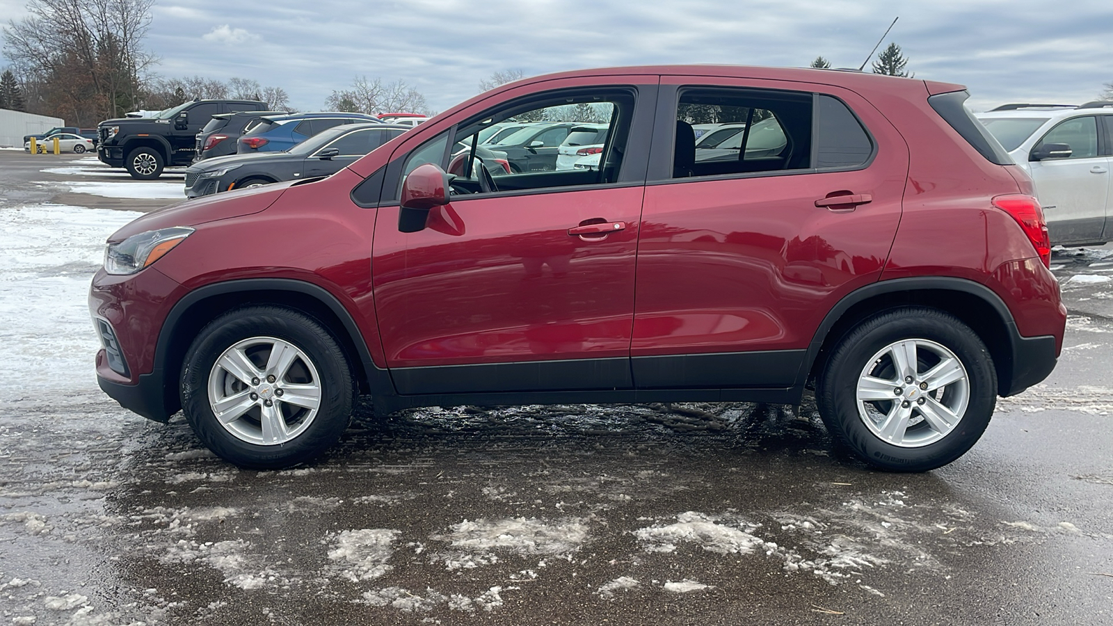 2021 Chevrolet Trax LS 6