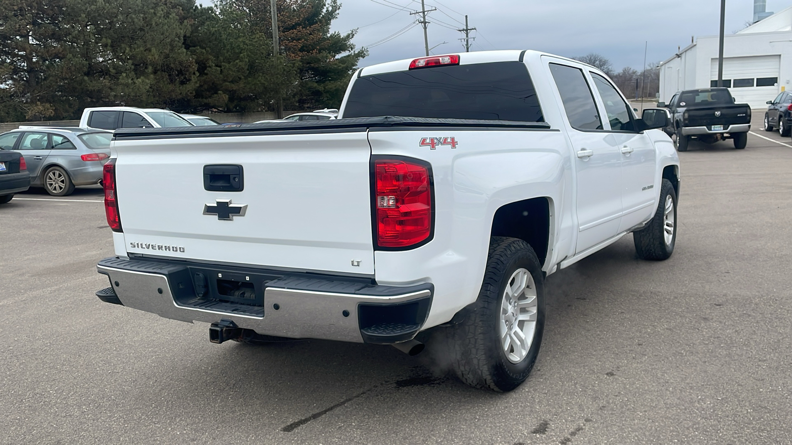 2017 Chevrolet Silverado 1500 LT 4