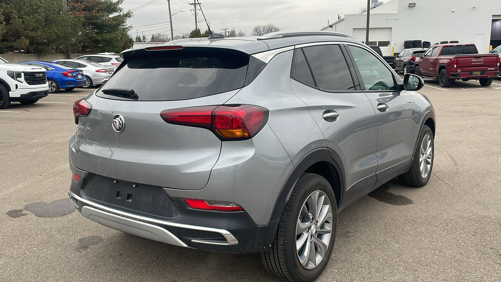 2023 Buick Encore GX Essence 5