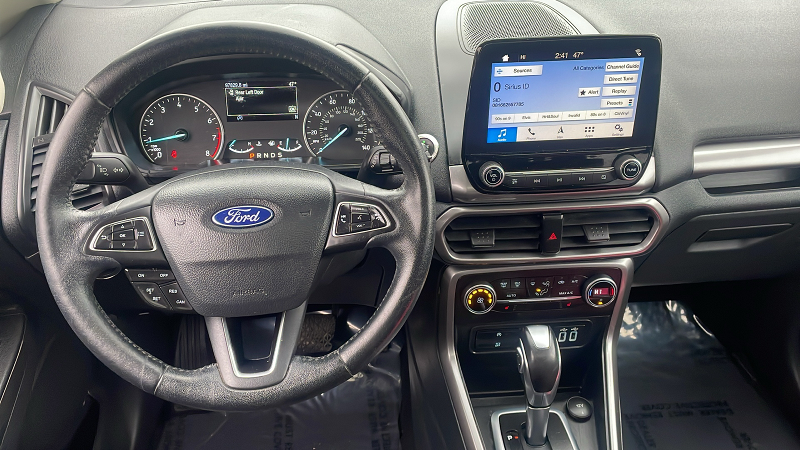 2019 Ford EcoSport SE 13