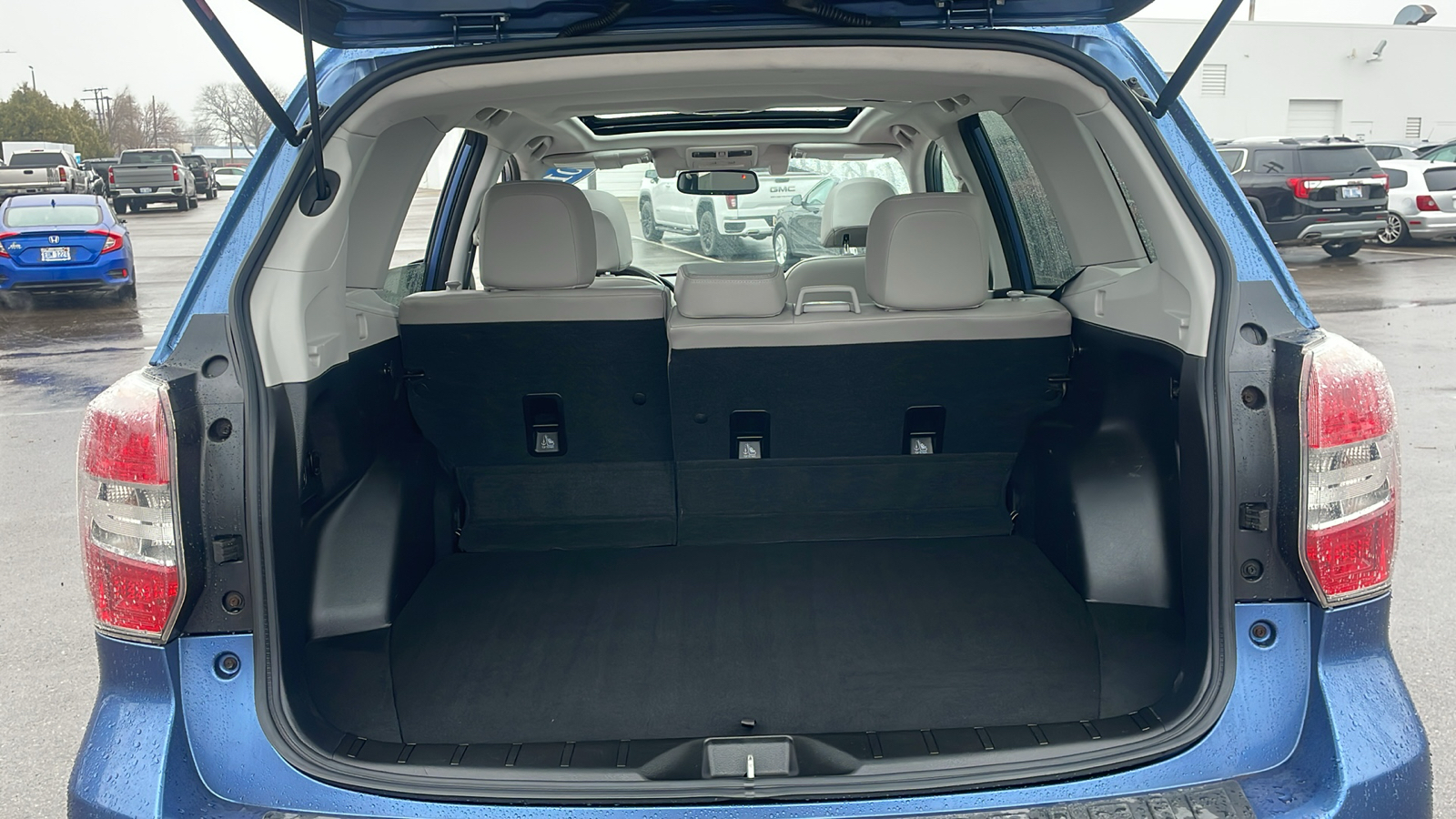 2015 Subaru Forester 2.5i Touring 27