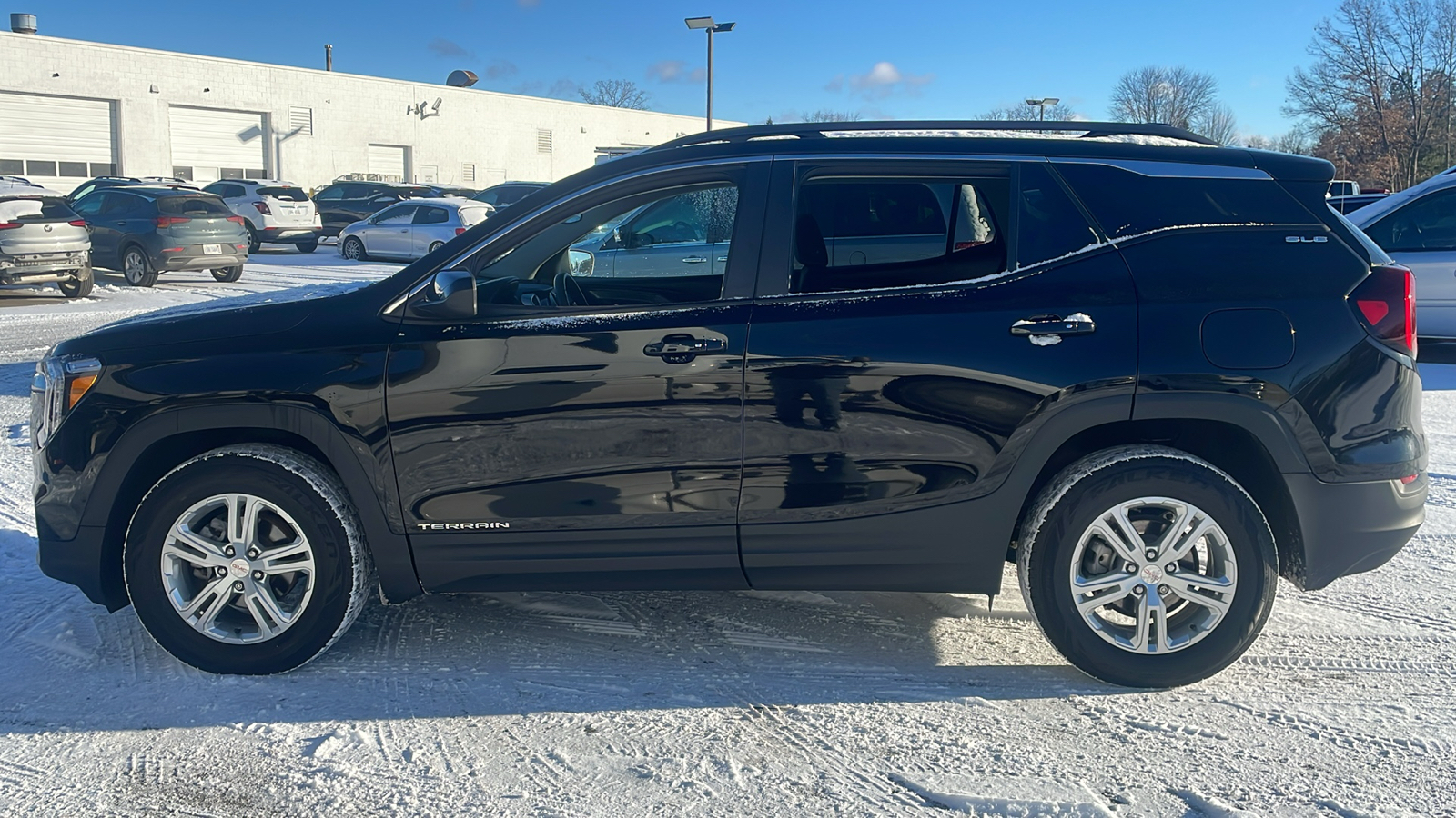 2022 GMC Terrain SLE 6