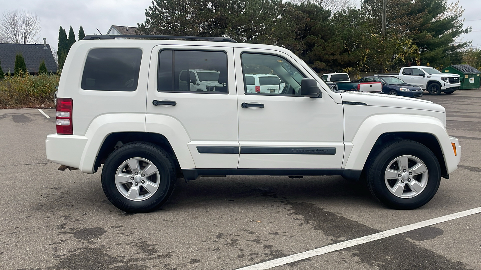 2009 Jeep Liberty Sport 3