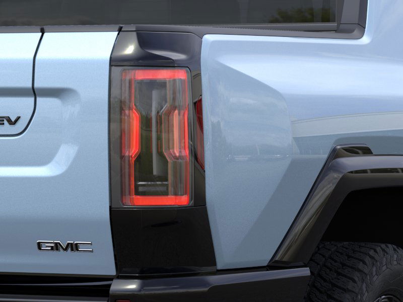 2025 GMC Hummer EV Pickup 2X 11