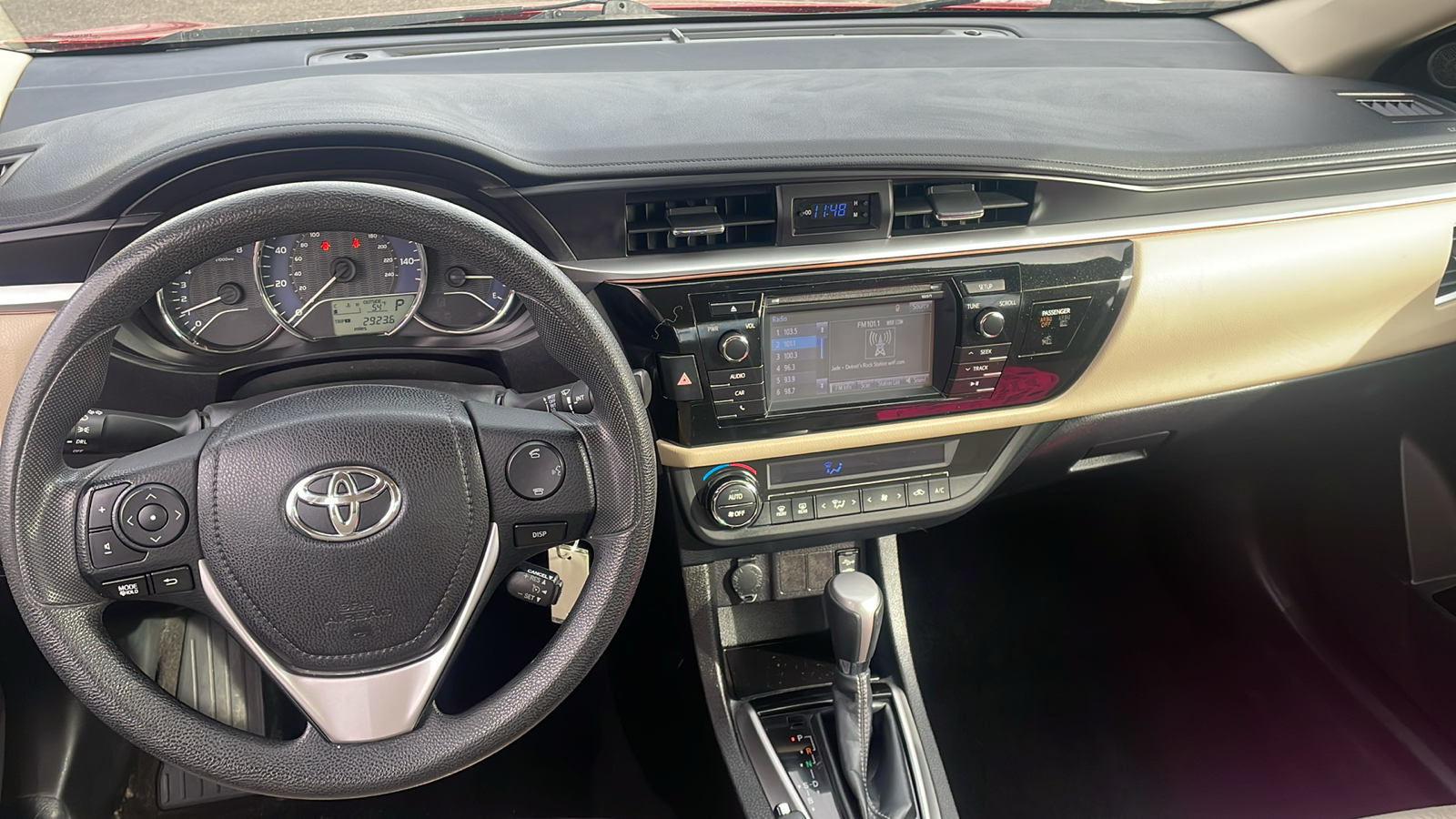 2016 Toyota Corolla L 12