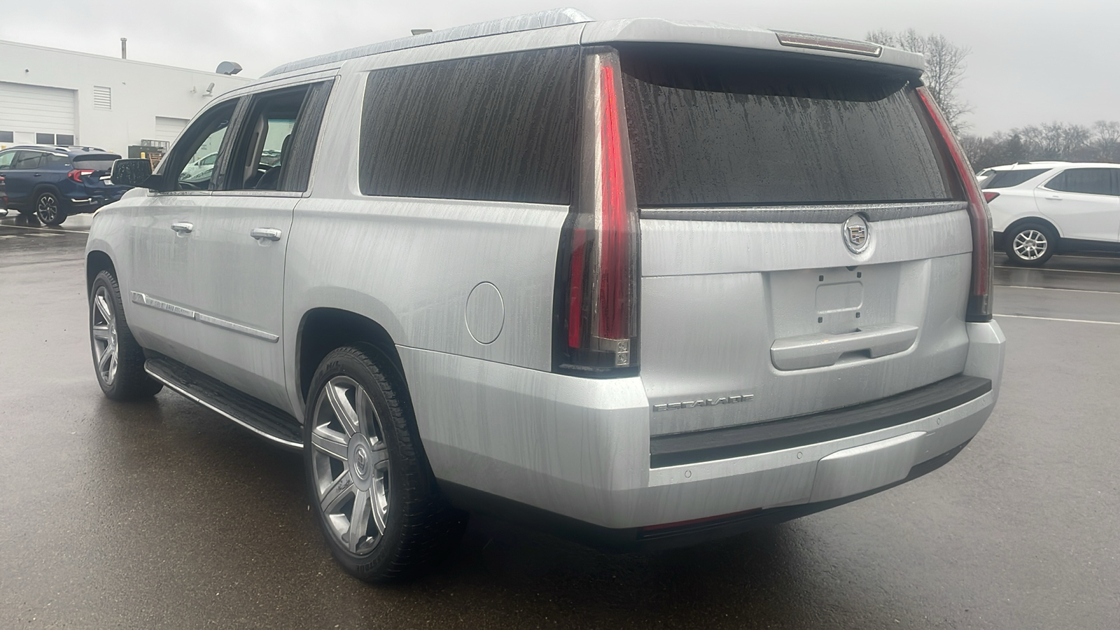 2015 Cadillac Escalade ESV Luxury 5