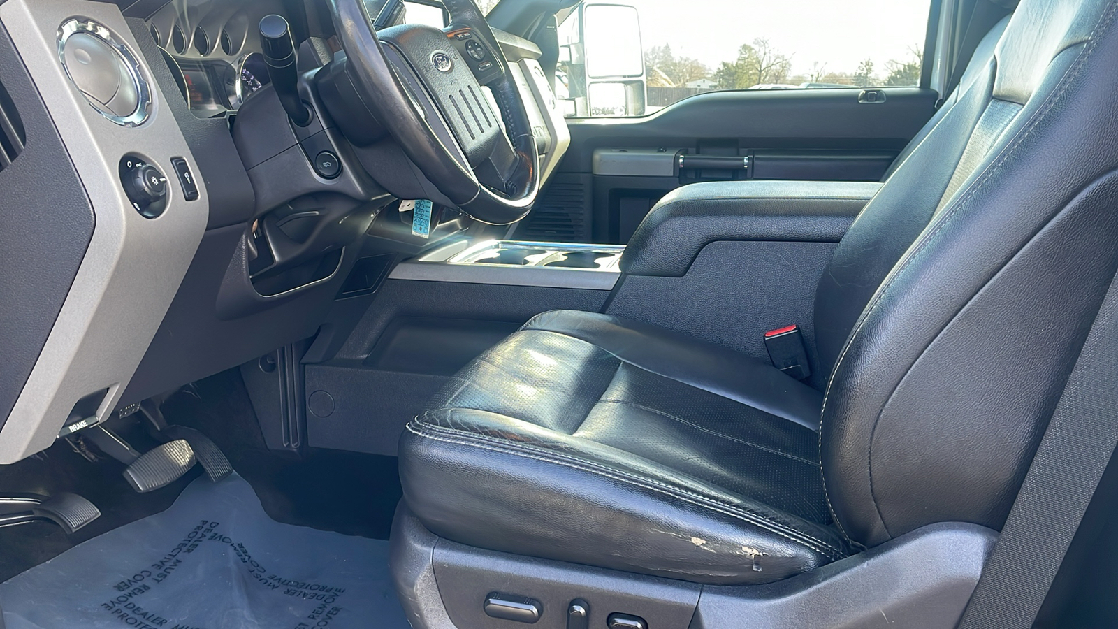 2016 Ford F-250SD Lariat 11