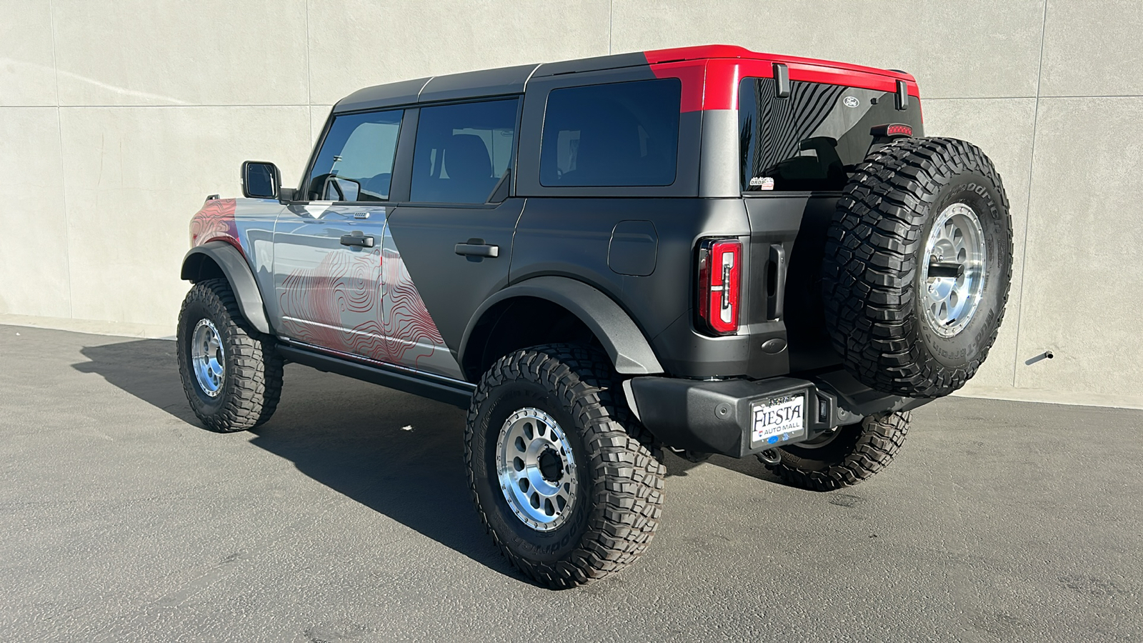 2023 Ford Bronco  2