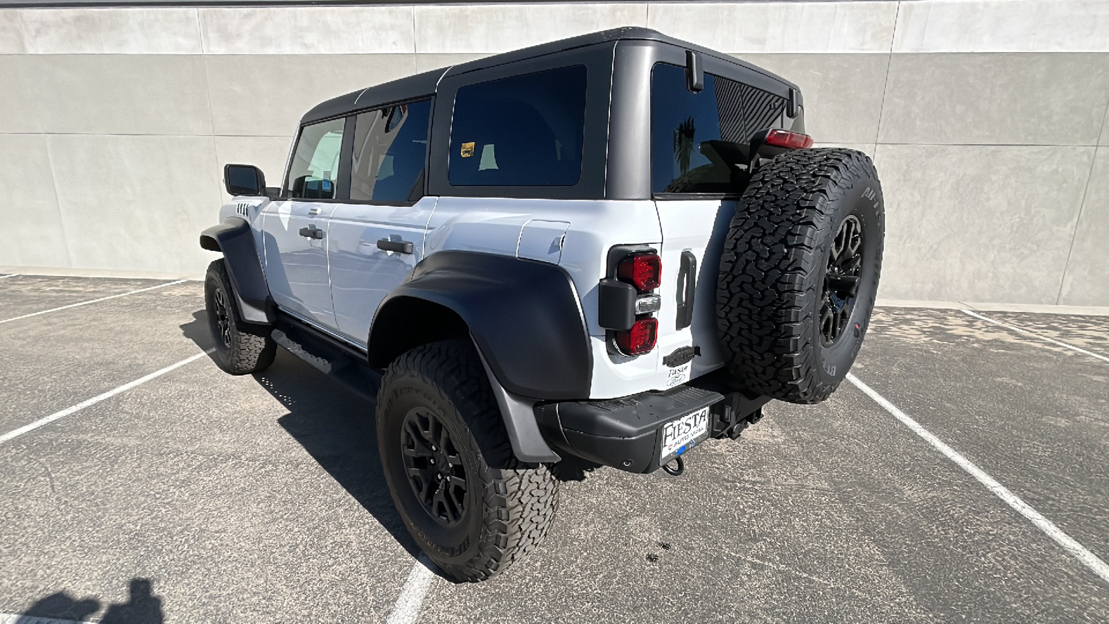 2023 Ford Bronco Raptor 2