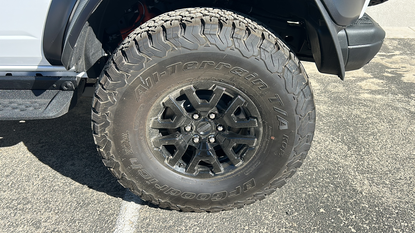 2023 Ford Bronco Raptor 8