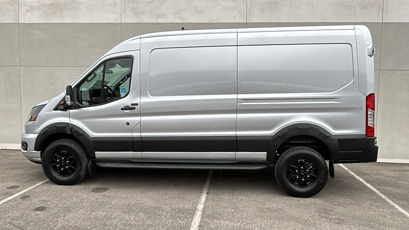 2023 Ford Transit-350 Base 3