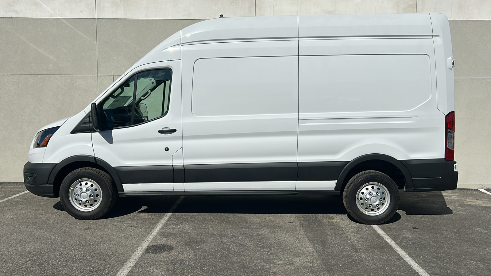 2023 Ford Transit-350 Base 3