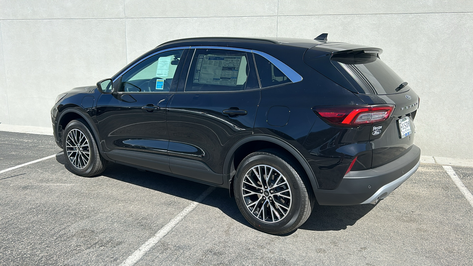 2024 Ford Escape Plug-In Hybrid 2