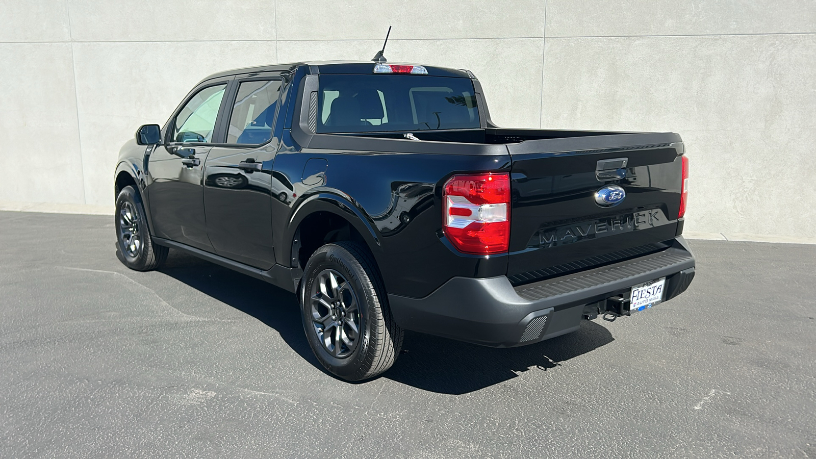 2024 Ford Maverick XLT 2