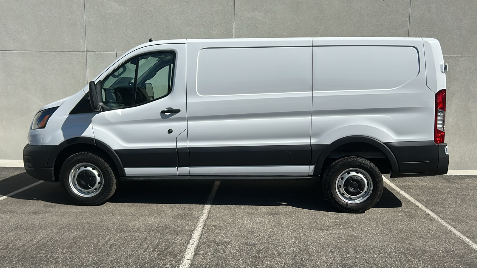 2024 Ford Transit-250 Base 3