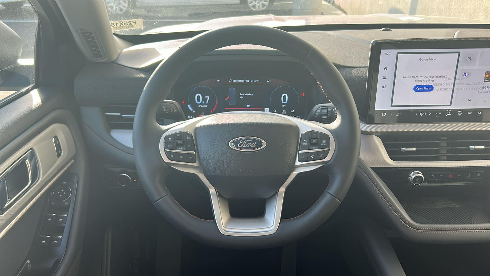 2025 Ford Explorer Active 9