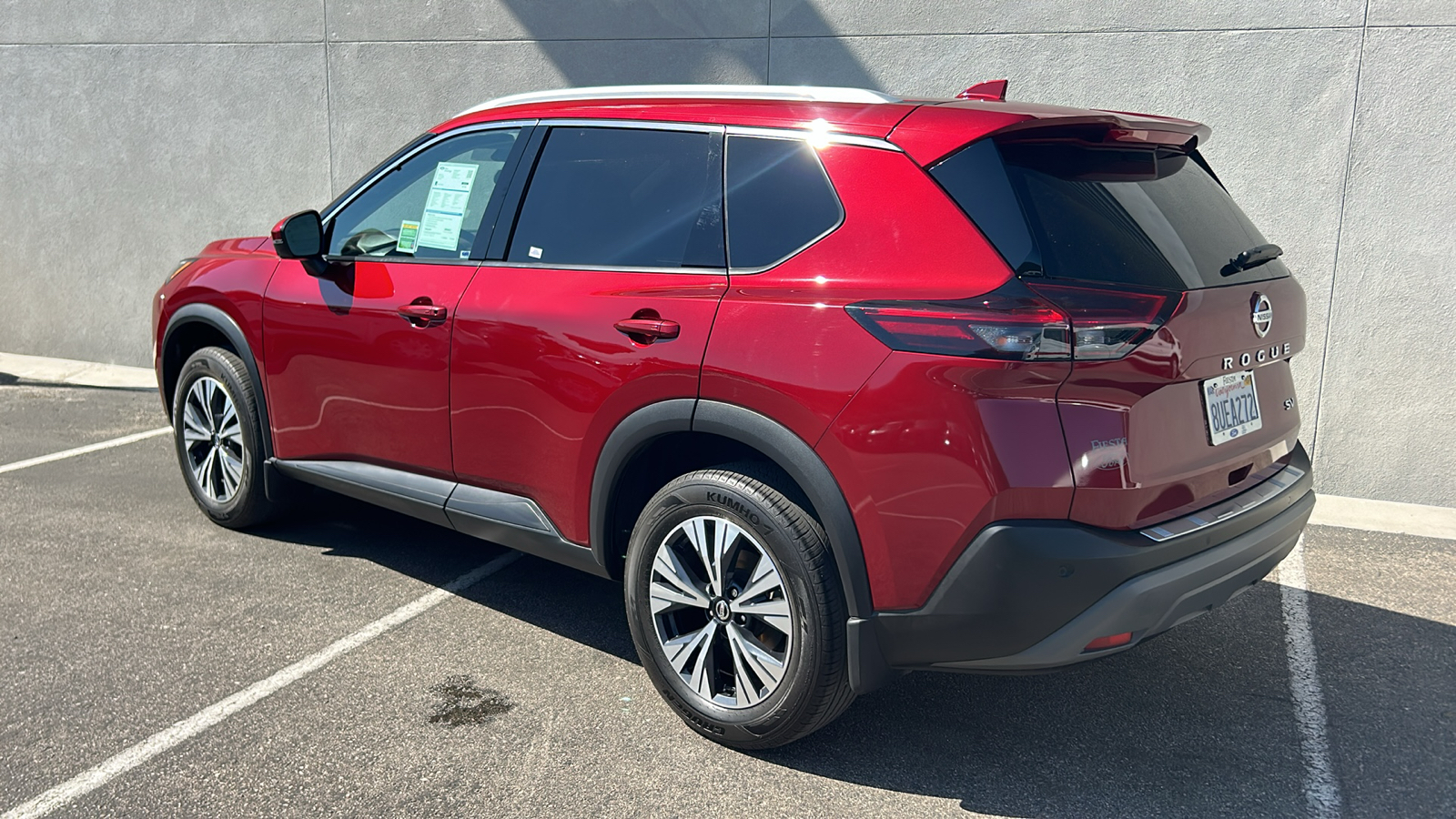 2021 Nissan Rogue SV 4