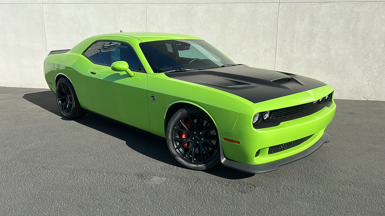 2015 Dodge Challenger SRT Hellcat 1