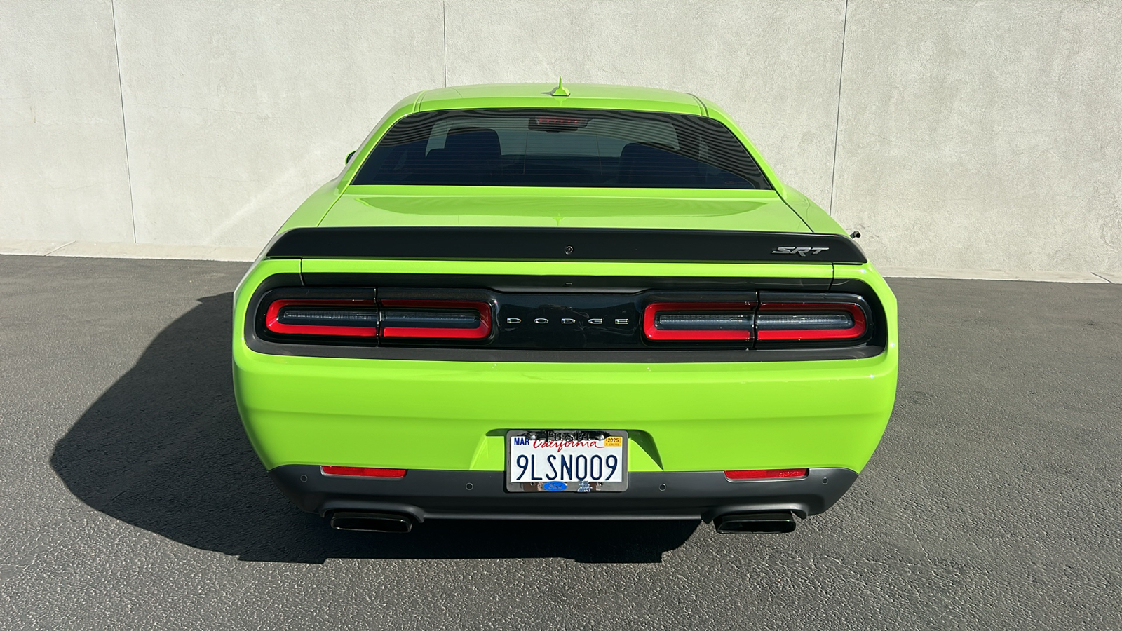 2015 Dodge Challenger SRT Hellcat 3