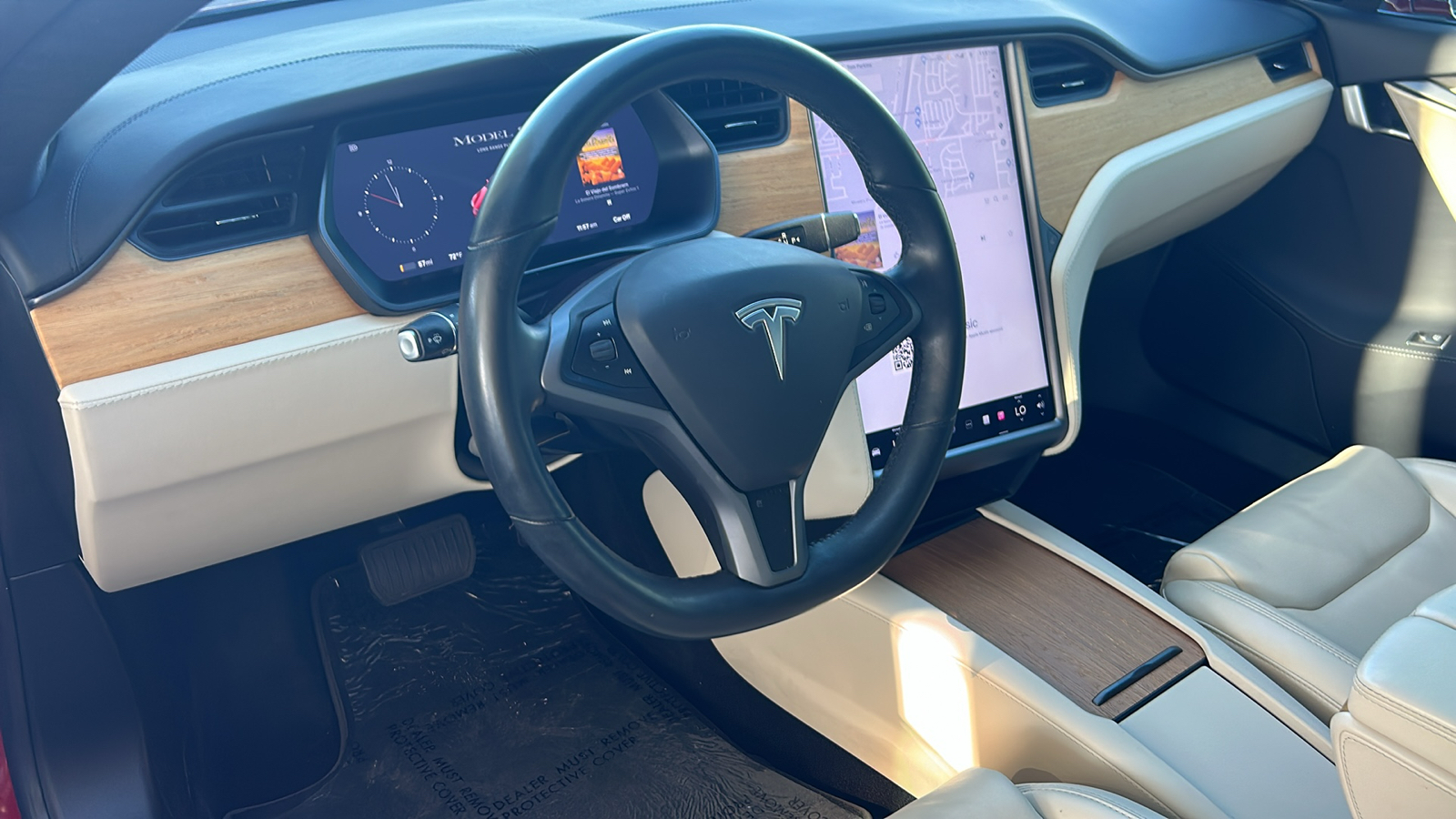 2020 Tesla Model S Long Range 23