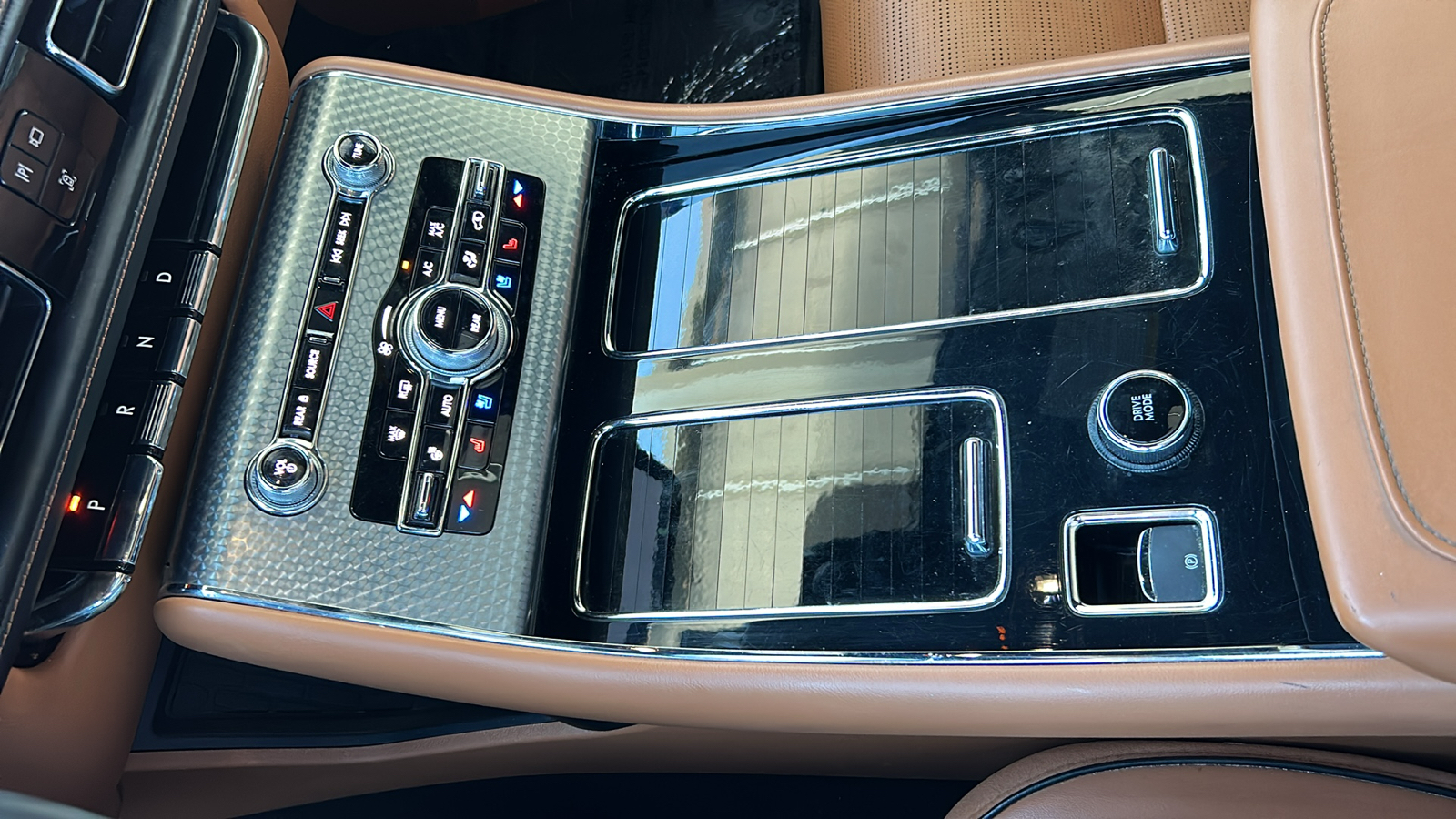 2021 Lincoln Aviator Plug-In Hybrid Black Label Grand Touring 18