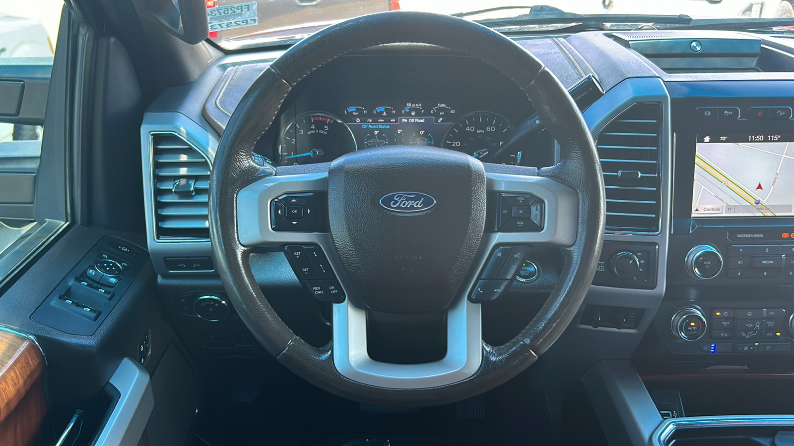 2019 Ford F-250SD King Ranch 16