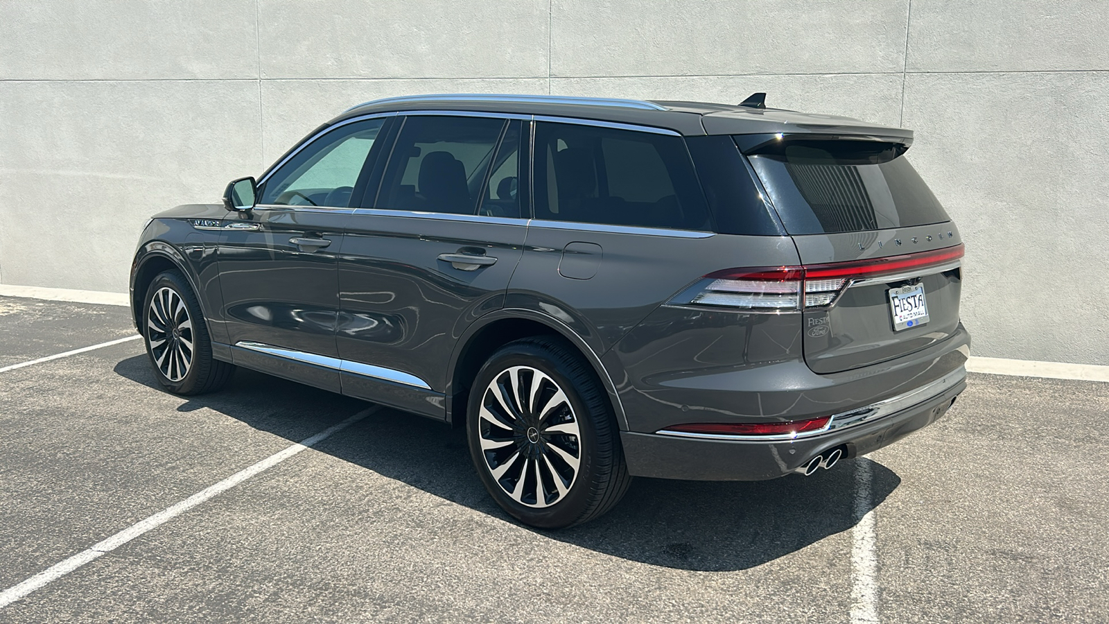 2023 Lincoln Aviator Plug-In Hybrid Black Label Grand Touring 4