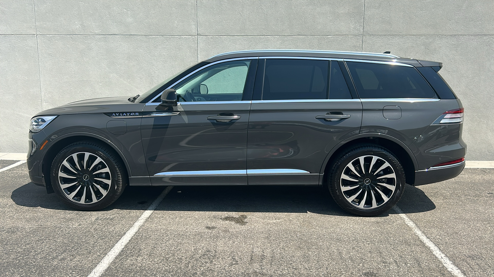 2023 Lincoln Aviator Plug-In Hybrid Black Label Grand Touring 5