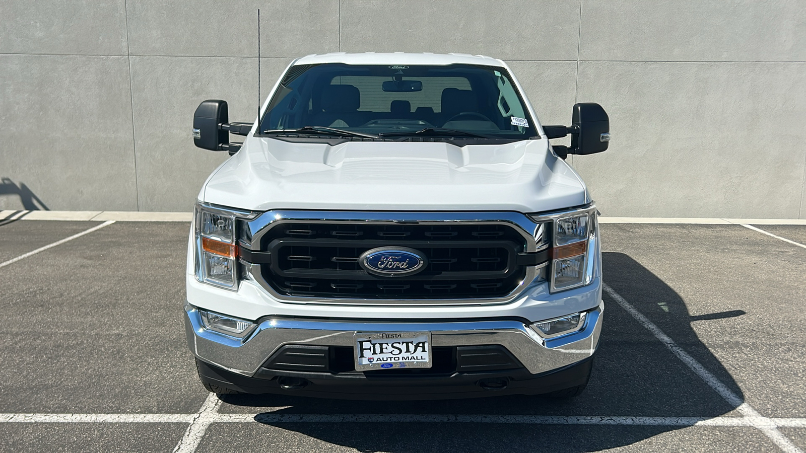 2021 Ford F-150 XLT 2