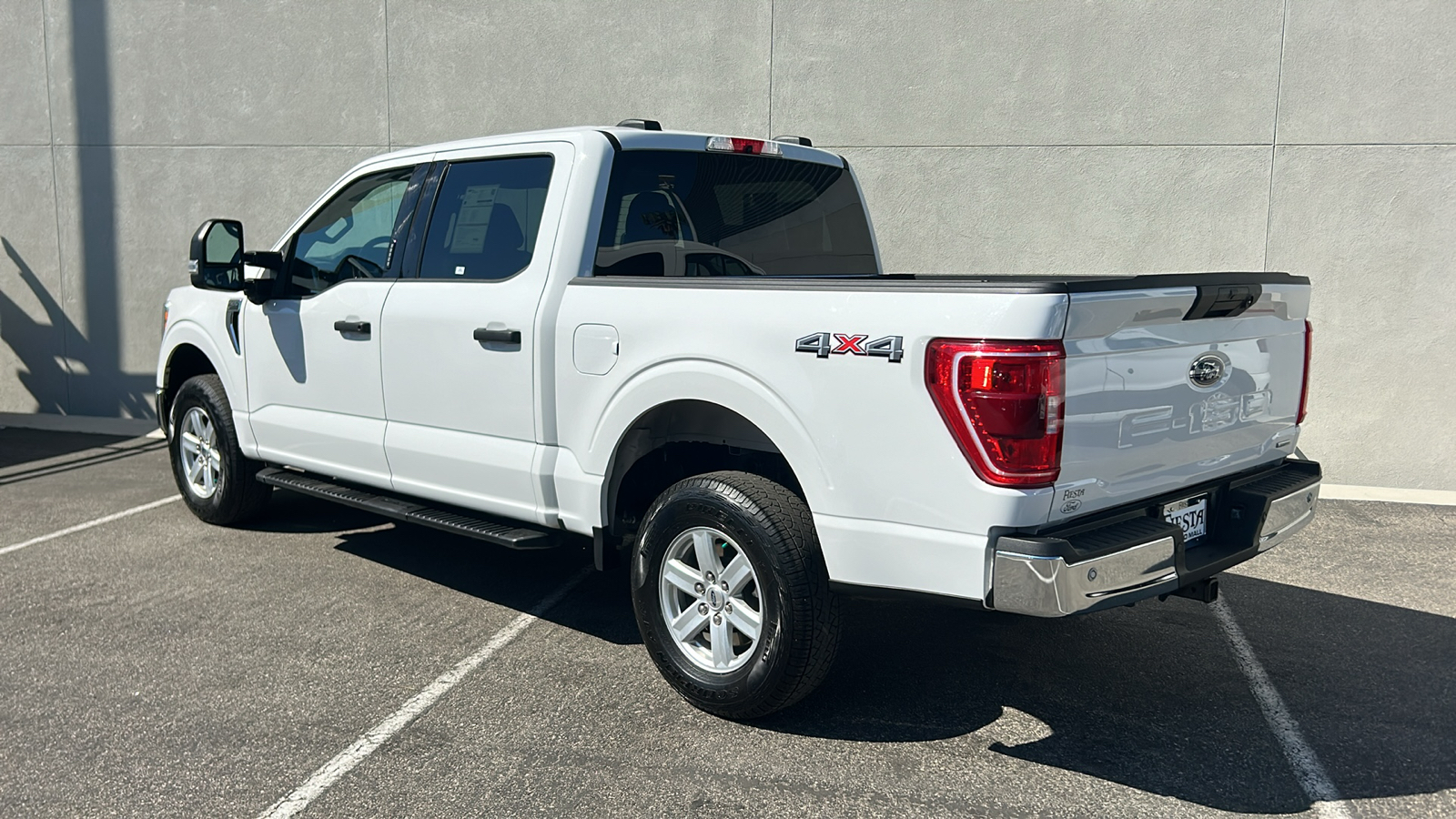 2021 Ford F-150 XLT 4