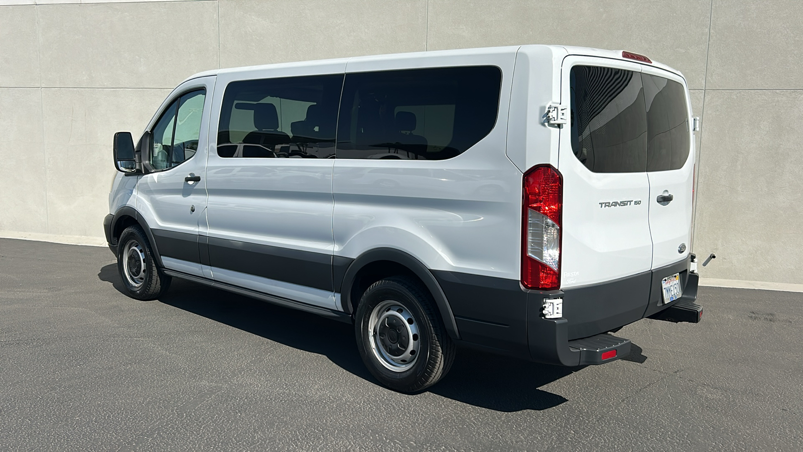 2015 Ford Transit-150 XLT 4