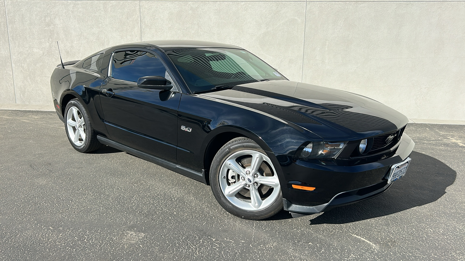 2011 Ford Mustang GT 1