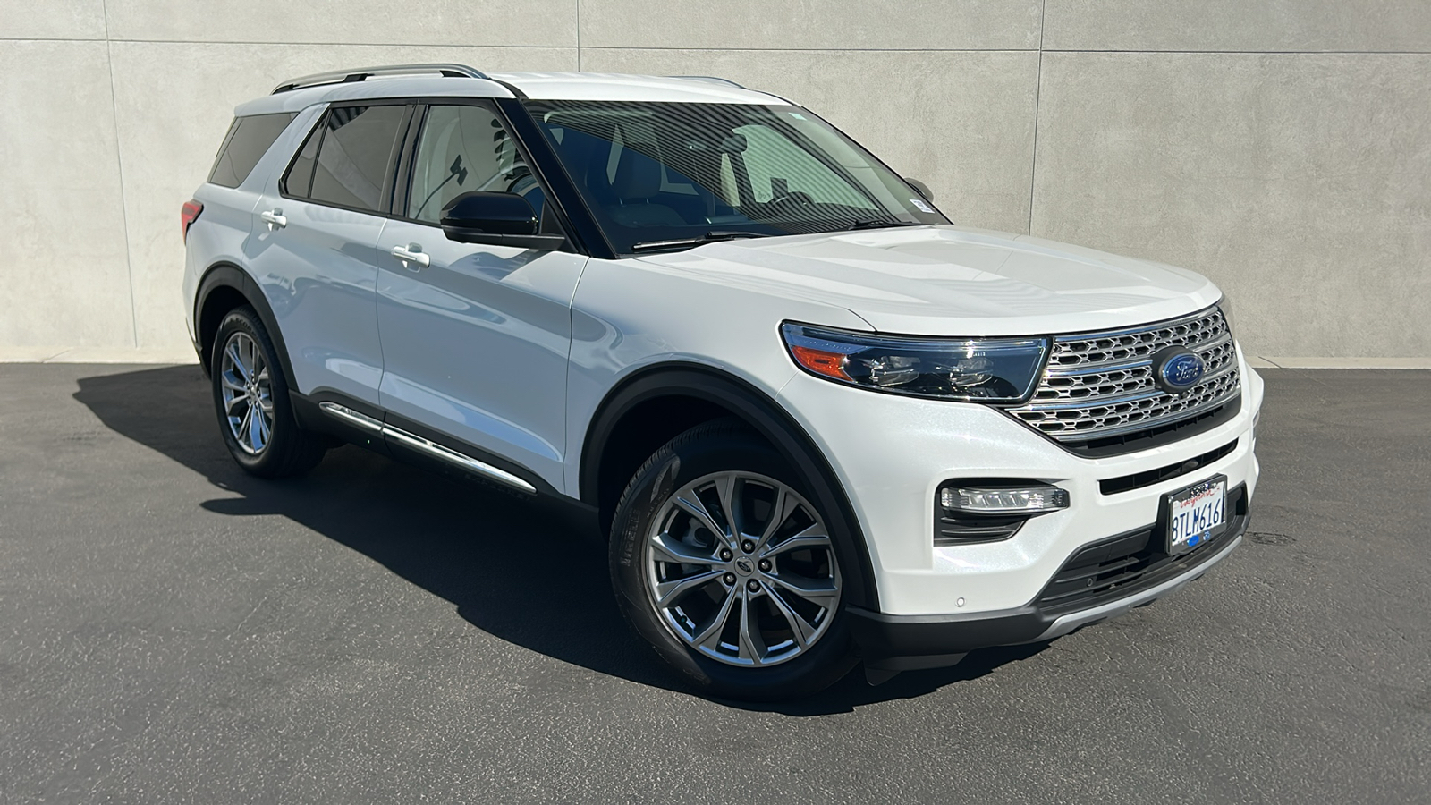 2021 Ford Explorer Limited 1