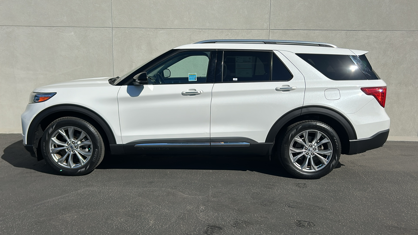 2021 Ford Explorer Limited 5