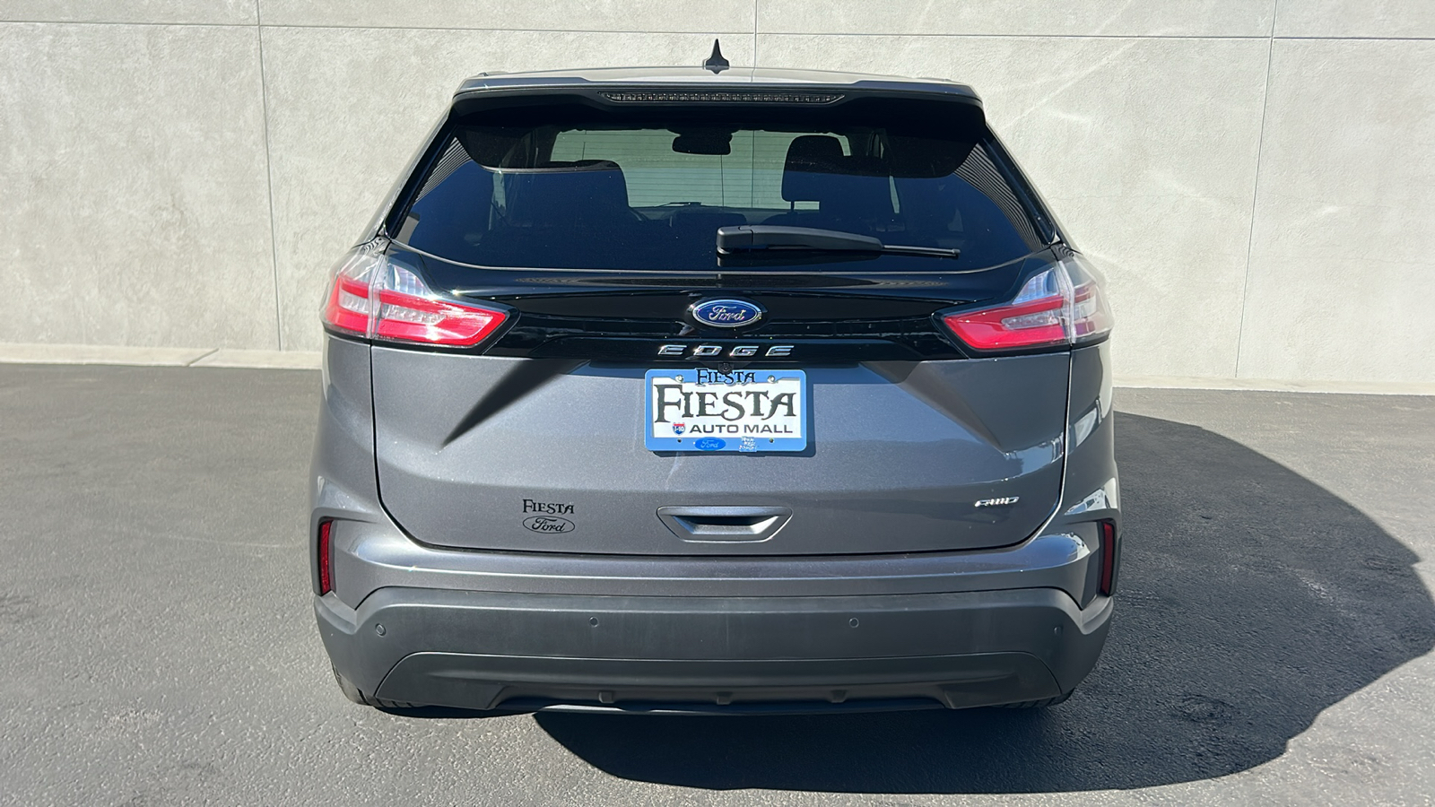 2021 Ford Edge SE 3