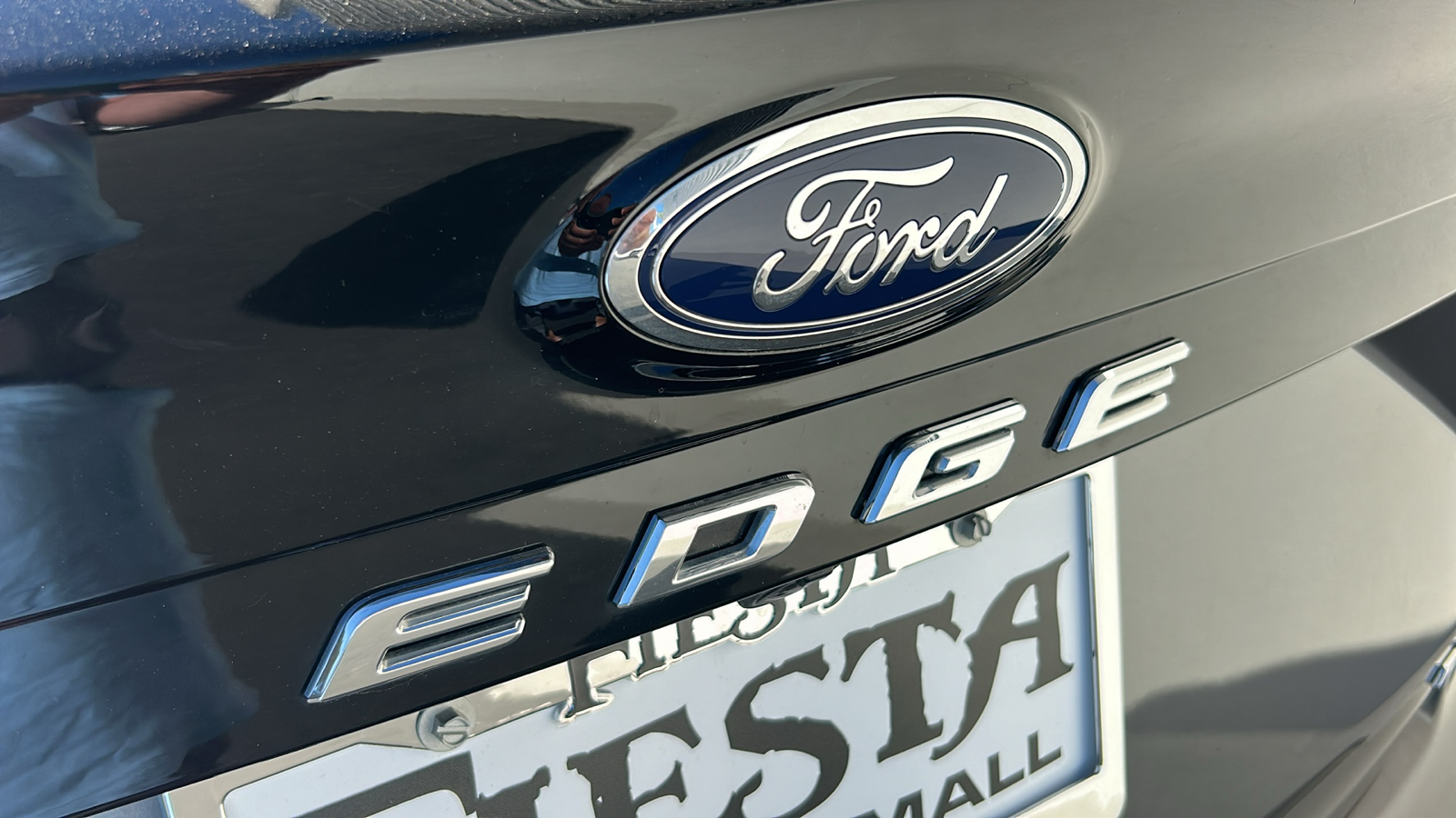 2021 Ford Edge SE 7