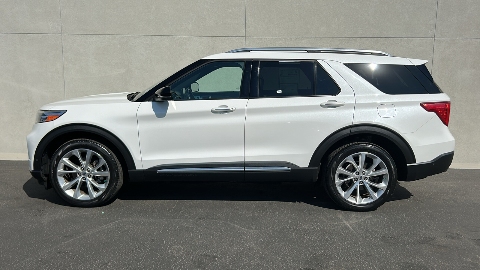 2021 Ford Explorer Platinum 5