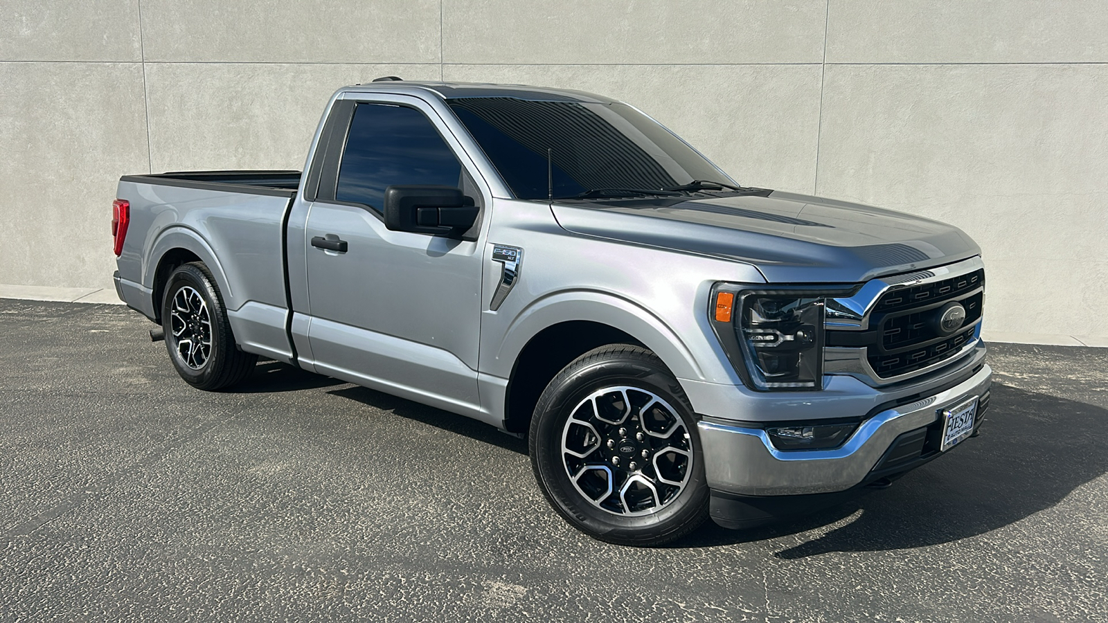 2023 Ford F-150 XLT 1