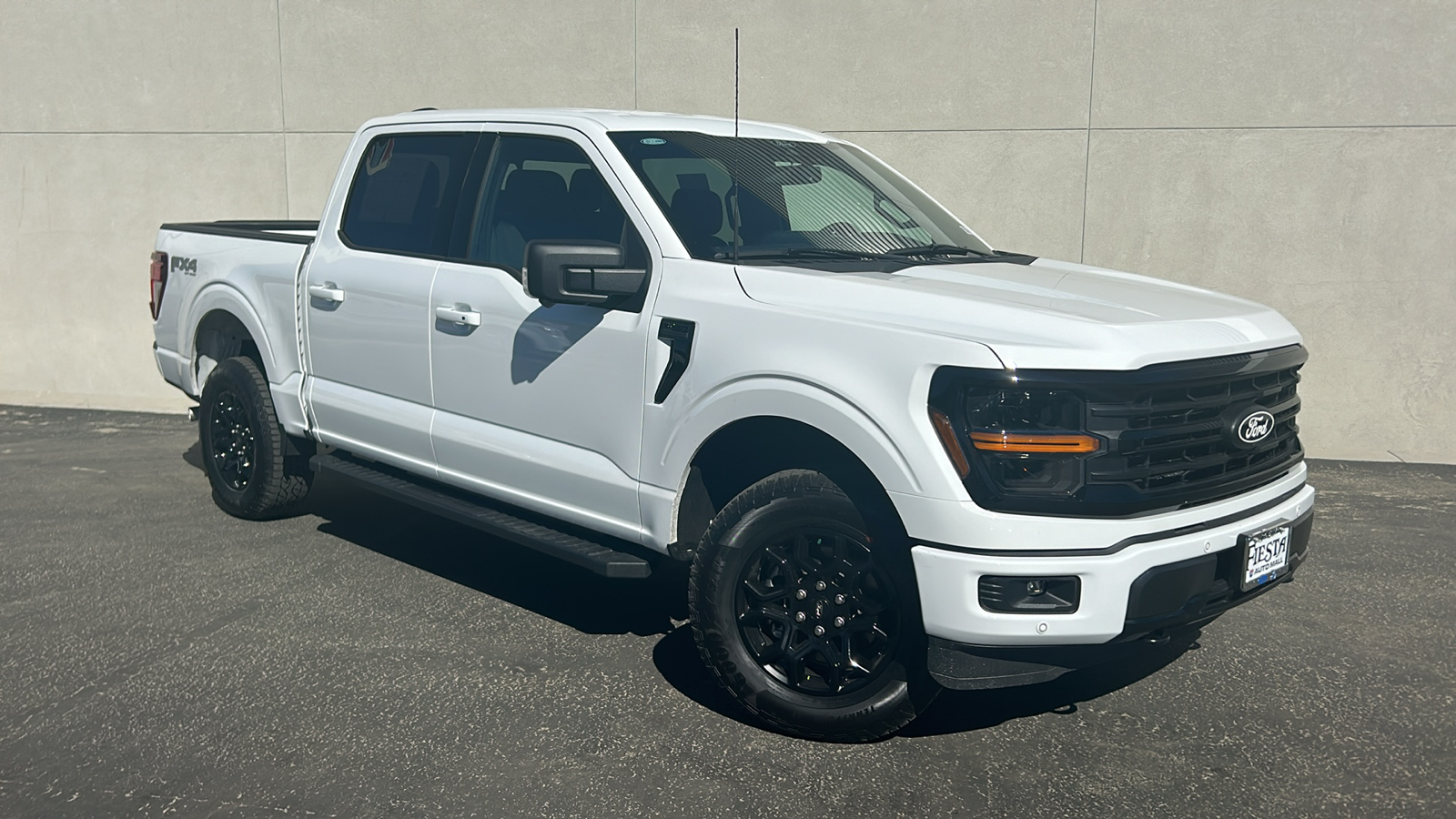 2024 Ford F-150 XLT 1