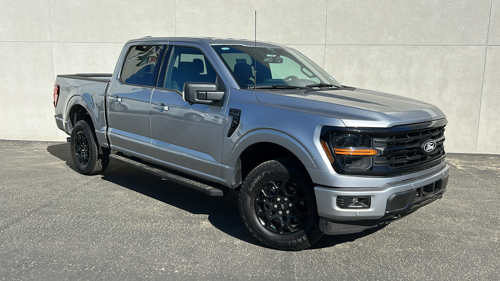 2024 Ford F-150 XLT 1