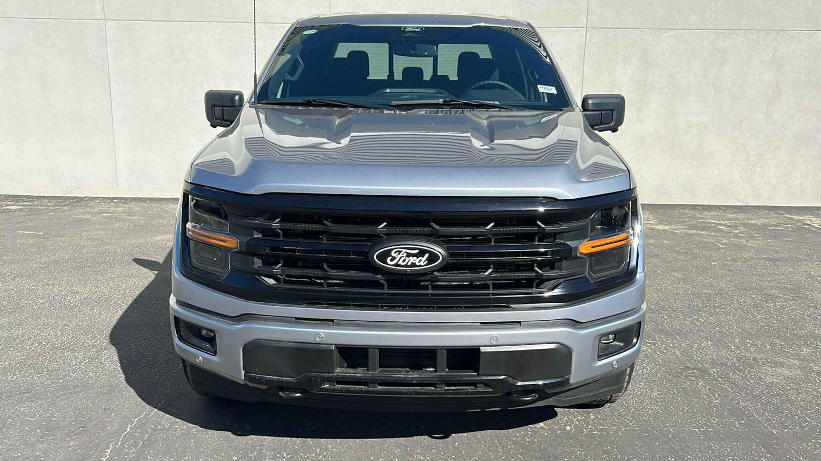 2024 Ford F-150 XLT 2