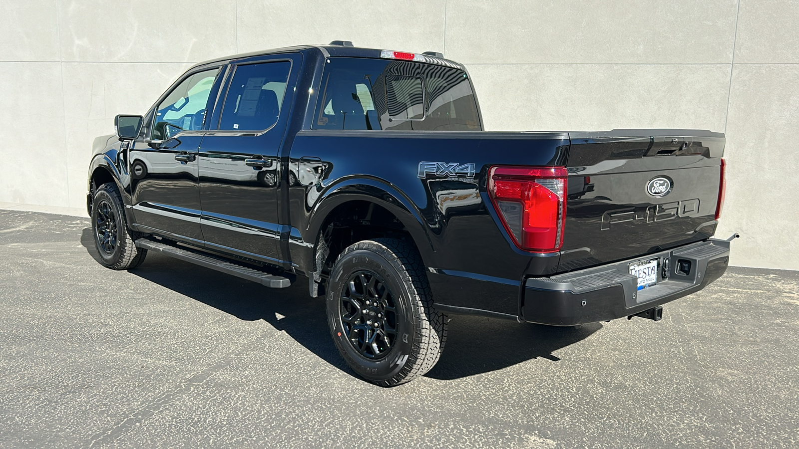 2024 Ford F-150 XLT 4