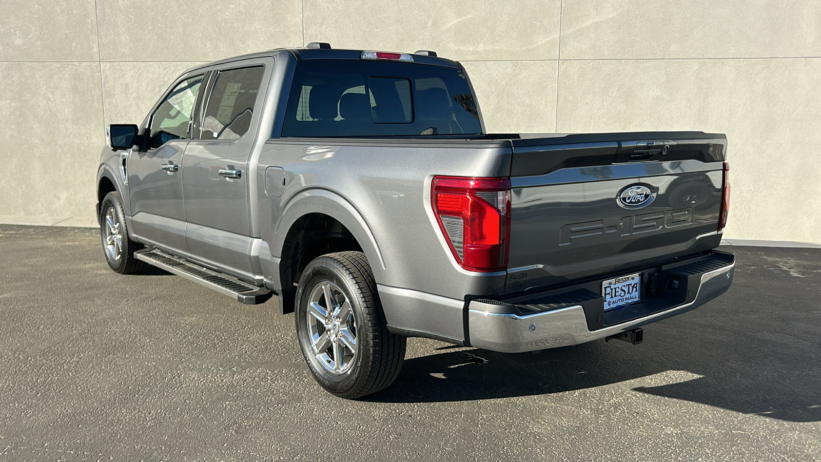 2024 Ford F-150 XLT 4