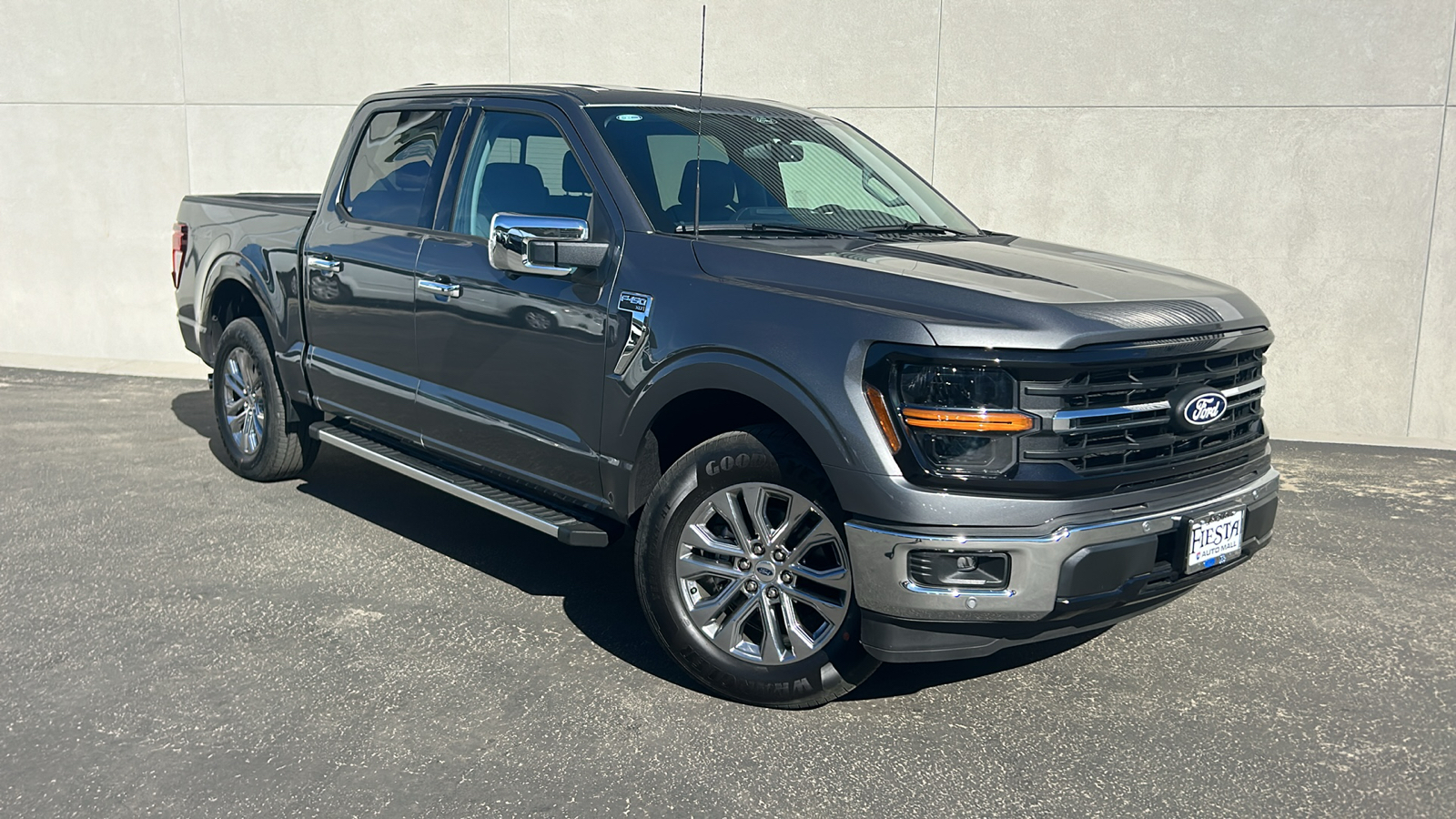 2024 Ford F-150 XLT 1