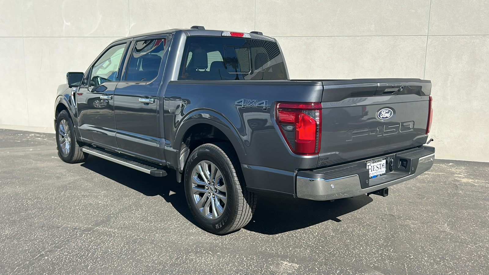 2024 Ford F-150 XLT 4