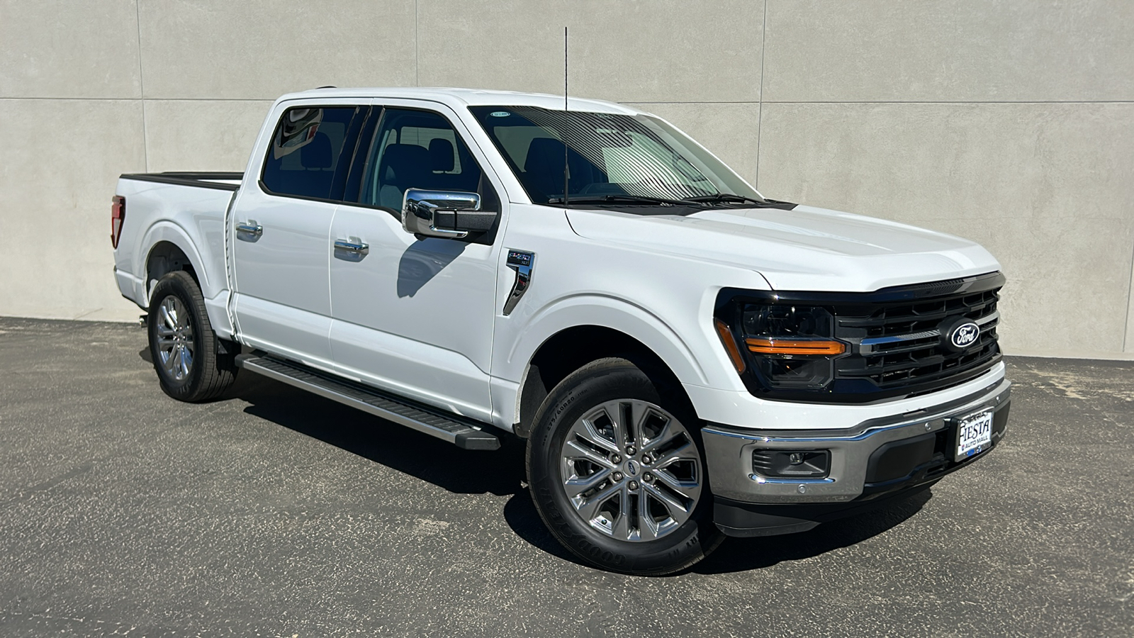 2024 Ford F-150 XLT 1