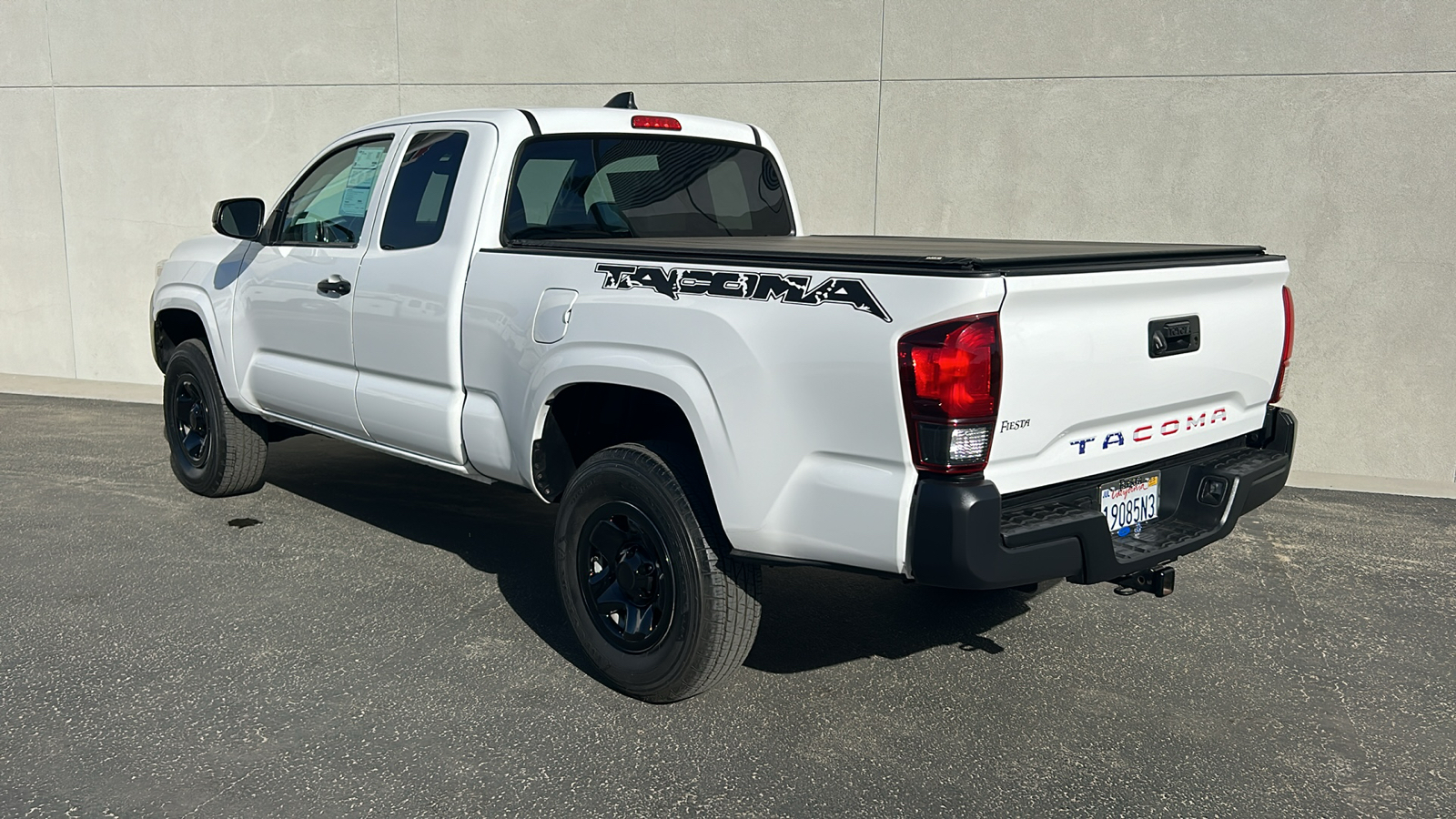 2022 Toyota Tacoma SR 4