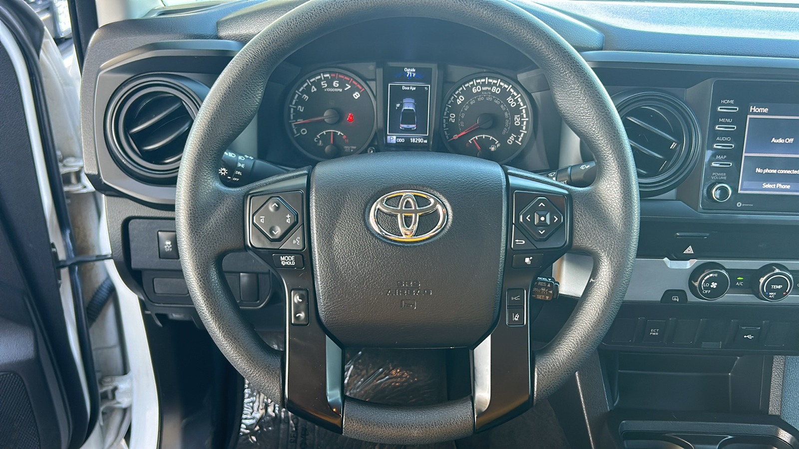 2022 Toyota Tacoma SR 12